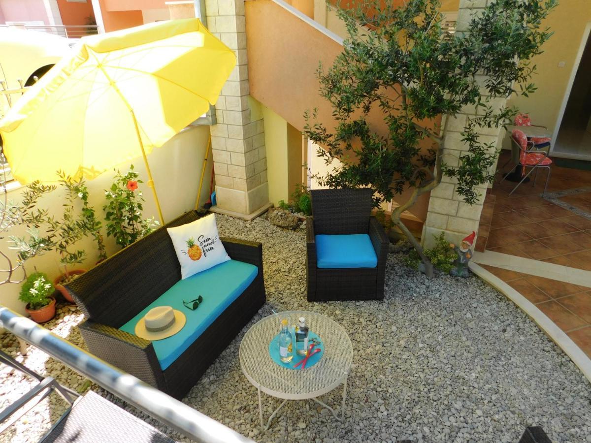 מאקרסקה Apartment Dalmatia Ketty מראה חיצוני תמונה