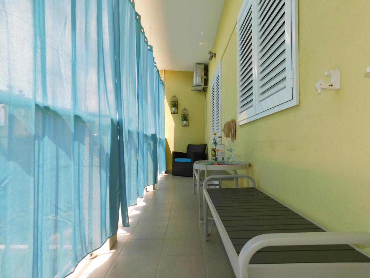 מאקרסקה Apartment Dalmatia Ketty מראה חיצוני תמונה