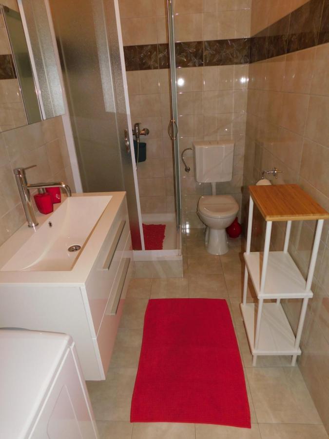 מאקרסקה Apartment Dalmatia Ketty מראה חיצוני תמונה