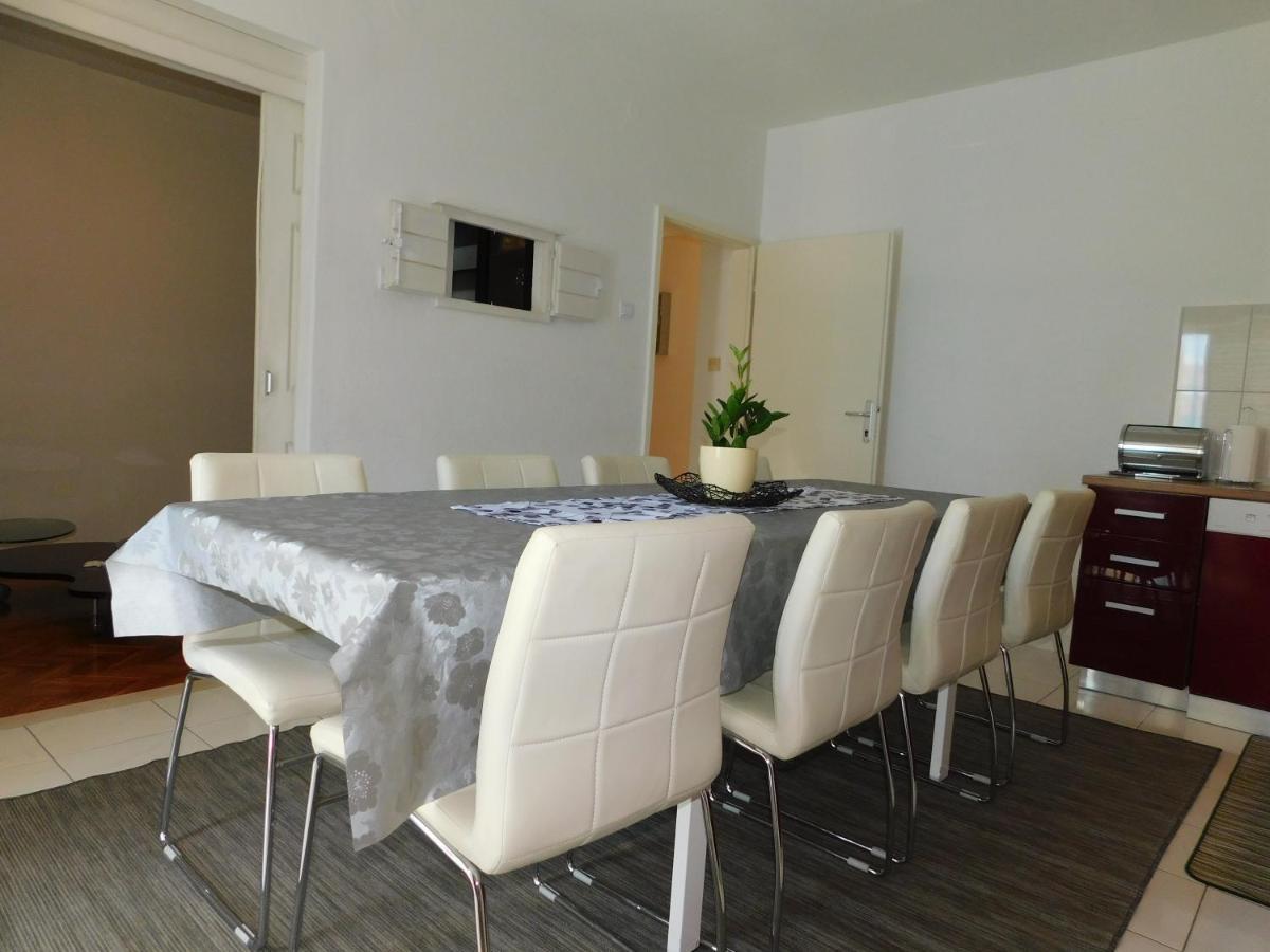 מאקרסקה Apartment Dalmatia Ketty מראה חיצוני תמונה